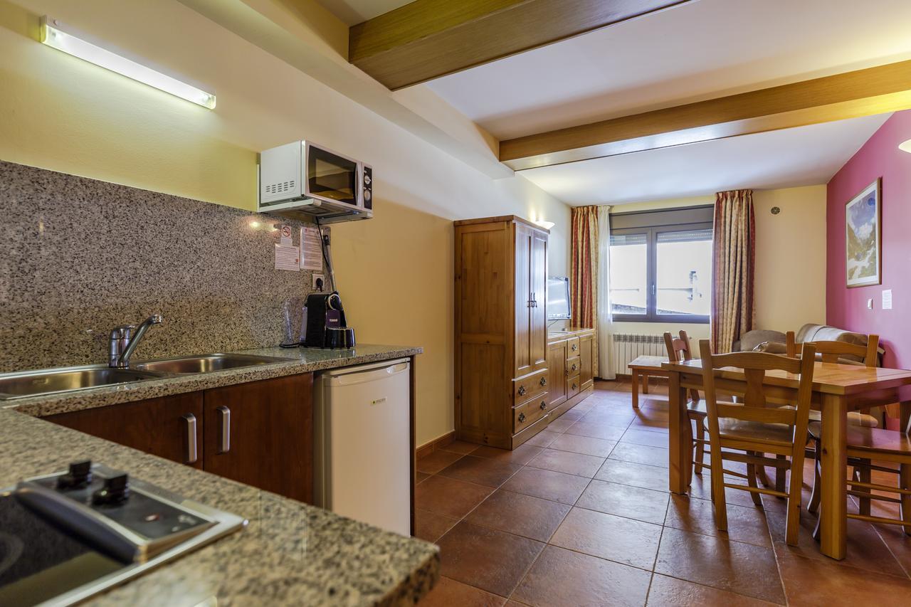 Apartaments Sant Moritz Arinsal Dış mekan fotoğraf