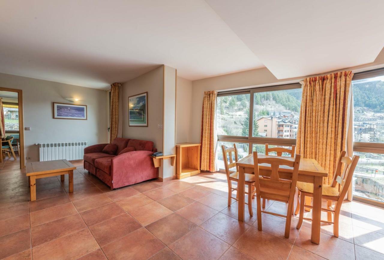 Apartaments Sant Moritz Arinsal Dış mekan fotoğraf