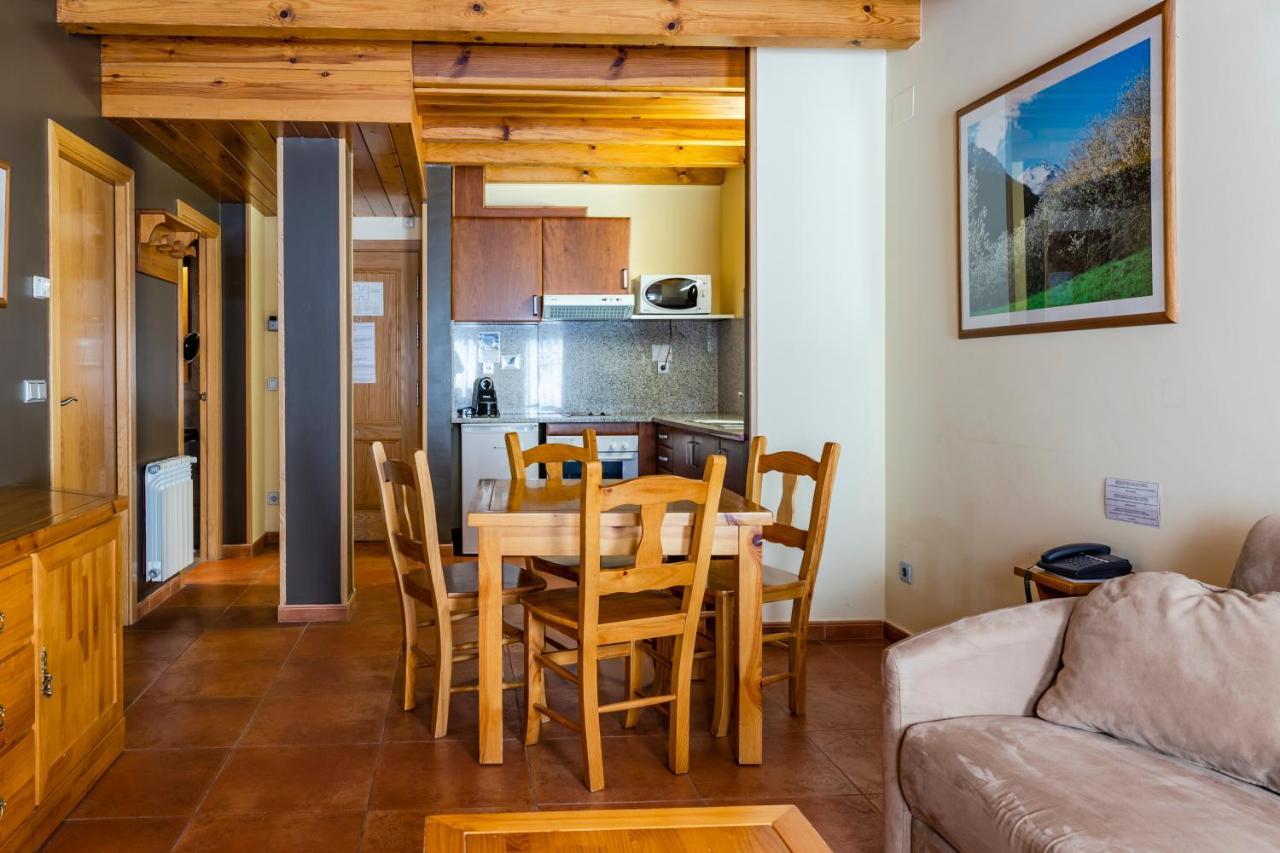 Apartaments Sant Moritz Arinsal Dış mekan fotoğraf