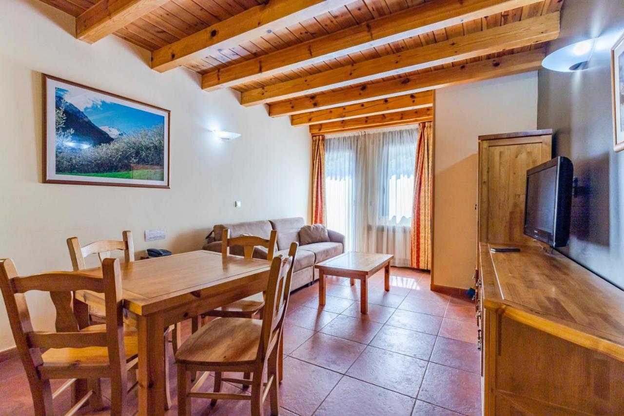 Apartaments Sant Moritz Arinsal Dış mekan fotoğraf